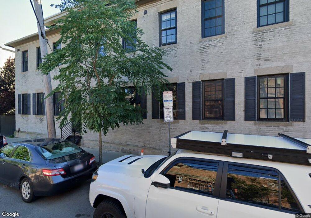 72 Hamilton St unit 1, Cambridge, MA 02139 - photo 1