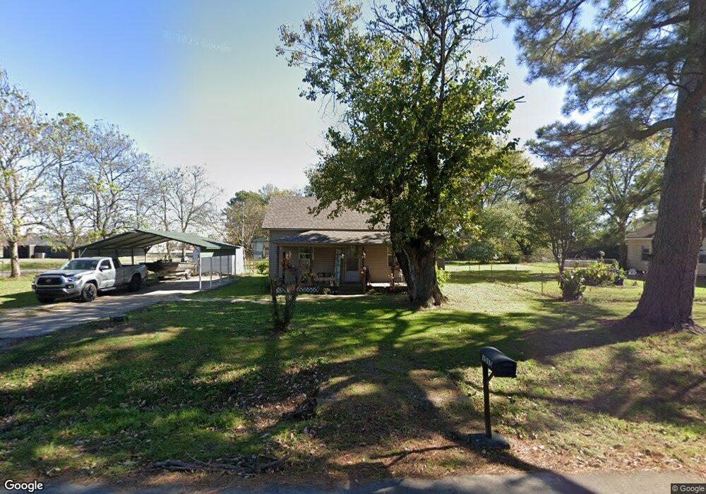 1010 N Grand Ave, Stuttgart, AR 72160 - photo 1