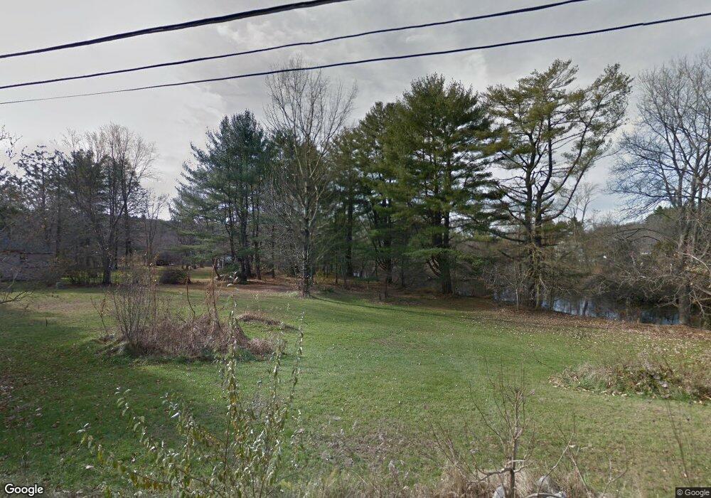 8 Staples Ln unit 8, Blackstone, MA 01504 - photo 1