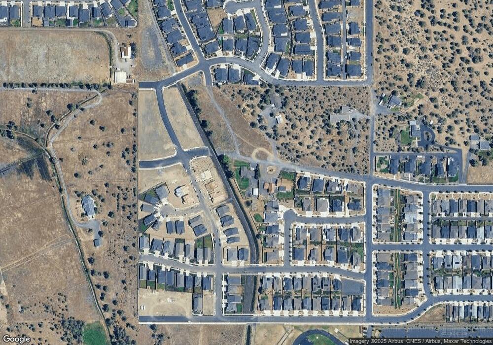 4572 SW Badger Ave, Redmond, OR 97756 - photo 1