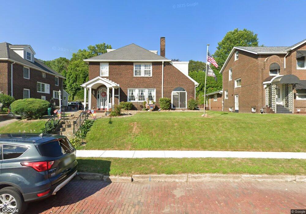 981 Ohio Ave, Midland, PA 15059 - photo 1