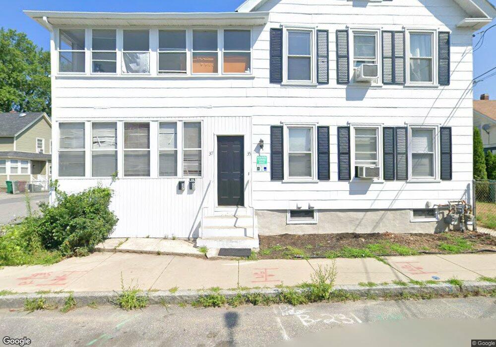 37 Boynton St unit 2, Lowell, MA 01850 - photo 1