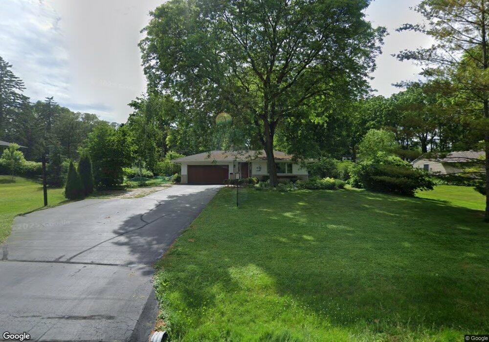 2355 Rockway Ln E, Brookfield, WI 53005 - photo 1