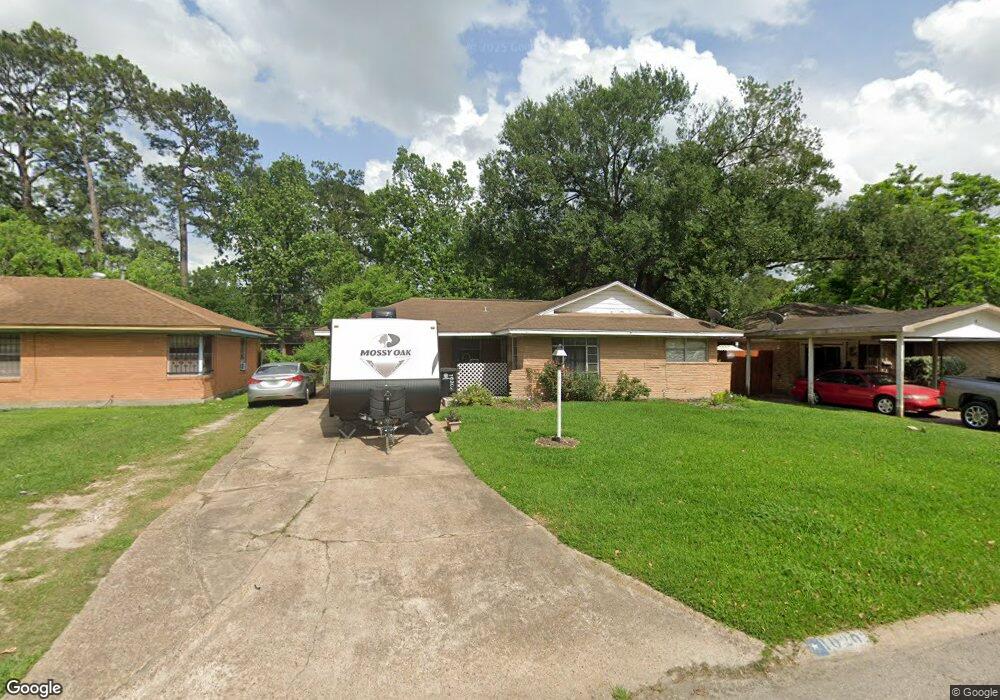 10202 Rockaway Dr, Houston, TX 77016 - photo 1