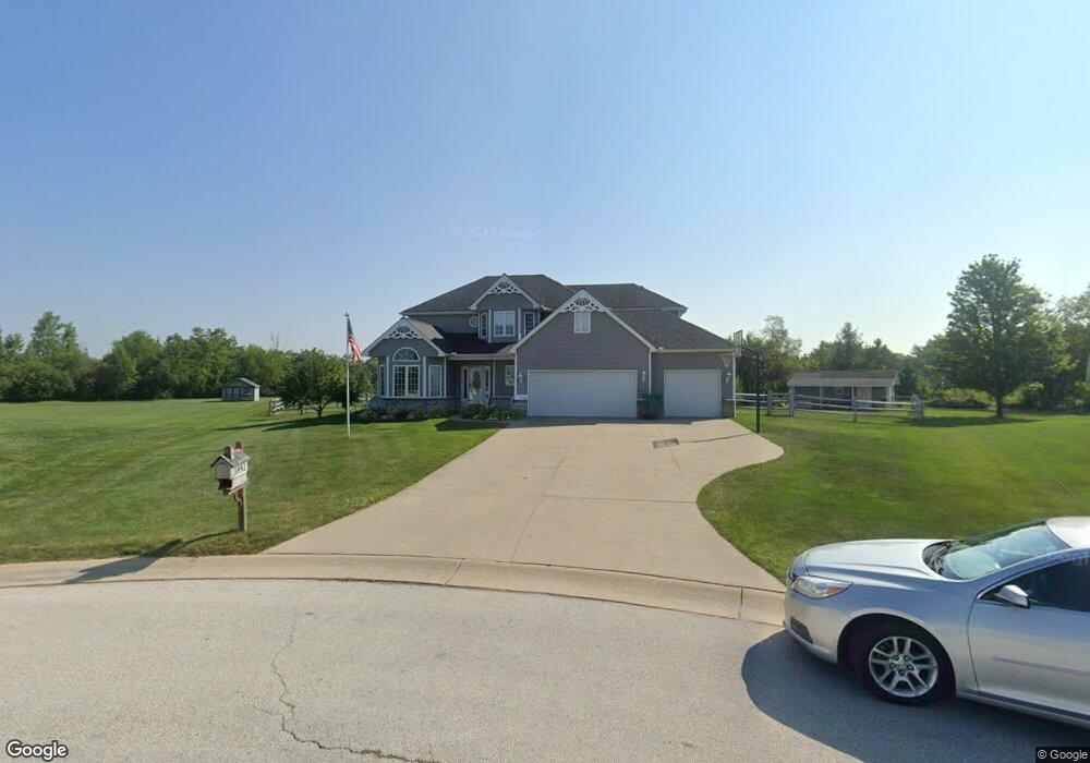 3992 Edinburgh Ct, Genoa, OH 43430 - photo 1