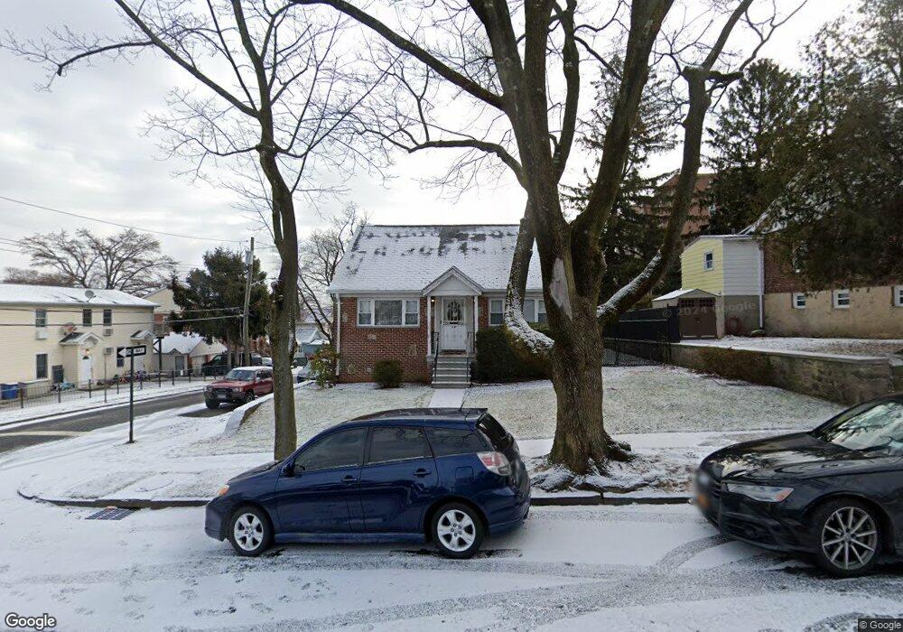 14 Aqueduct Ave, Yonkers, NY 10704 - photo 1