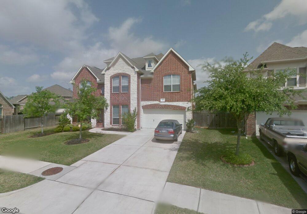 5909 Grovesnor St, Pearland, TX 77584 - photo 1