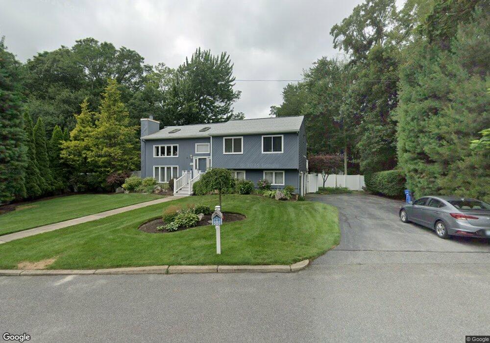 22 Violet Dr, Cranston, RI 02920 - photo 1