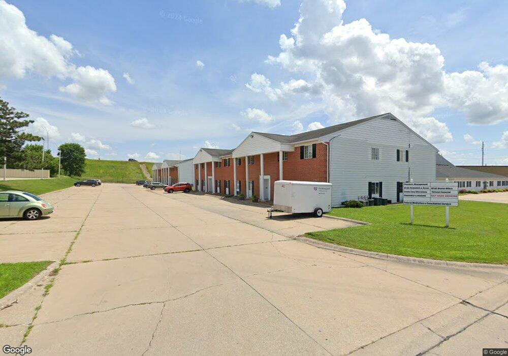 3343 Southgate Ct SW unit 105, Cedar Rapids, IA 52404 - photo 1