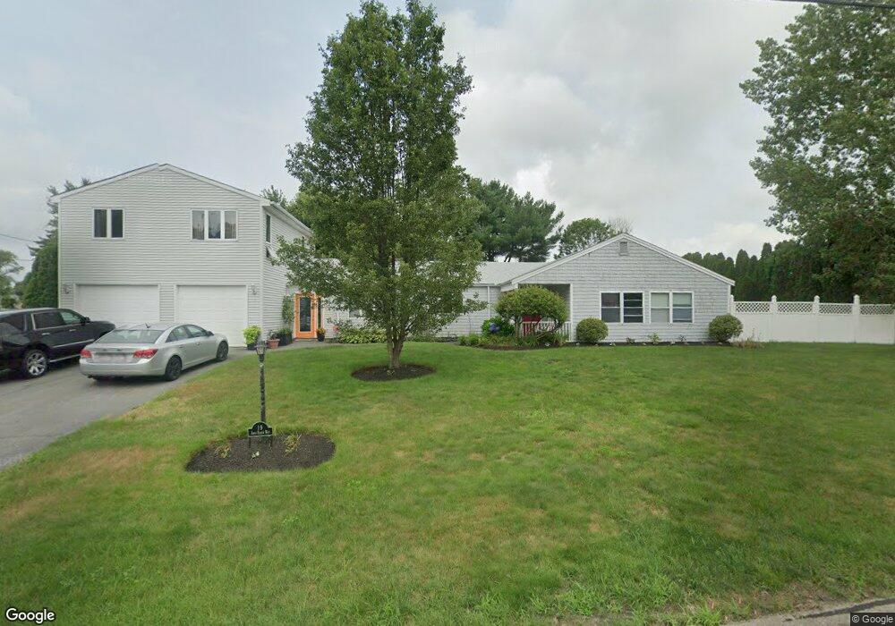 19 Ames Baker Way, South Dartmouth, MA 02748 - photo 1