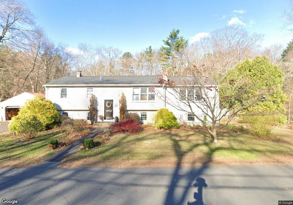 10 Bayberry Ln, Salisbury, MA 01952 - photo 1