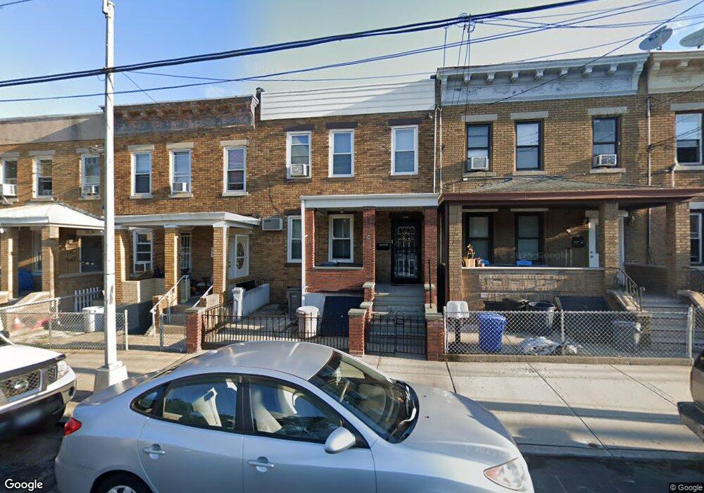 5937 58th Ave, Maspeth, NY 11378 - photo 1