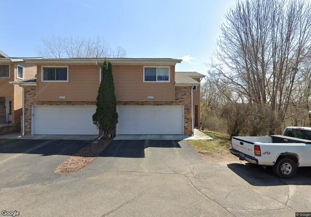 18377 Creeks Bend Dr, Minnetonka, MN 55345 - photo 1