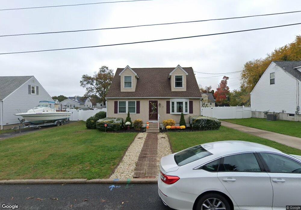 2 Bodine Ave, Burlington, NJ 08016 - photo 1