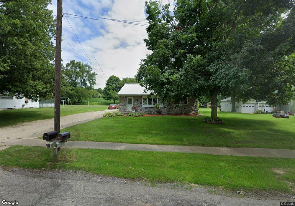 409 S Comstock St, Addison, MI 49220 - photo 1