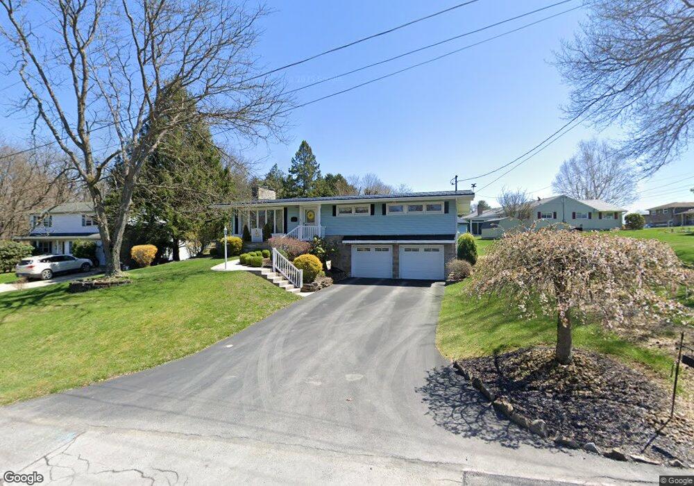 1162 Julia Dr, Johnstown, PA 15905 - photo 1