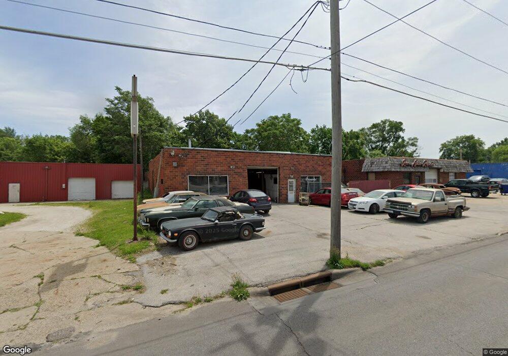 125 NW Aurora Ave, Des Moines, IA 50313 - photo 1