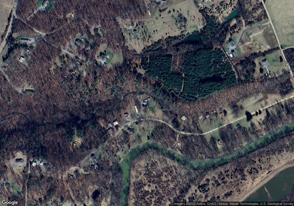 896 Puffenburger Ln, Hedgesville, WV 25427 - photo 1