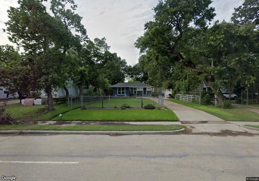 7363 Dixie Dr, Houston, TX 77087 - photo 1