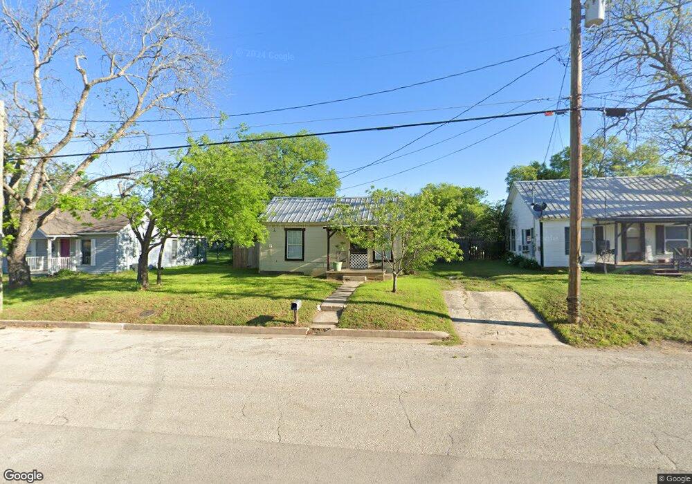 315 Edna St, Weatherford, TX 76086 - photo 1