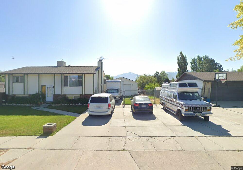 8121 Bueno Vista Dr, West Jordan, UT 84088 - photo 1