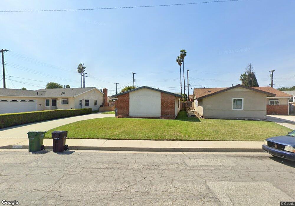 2121 N Kalsman Ave, Compton, CA 90222 - photo 1