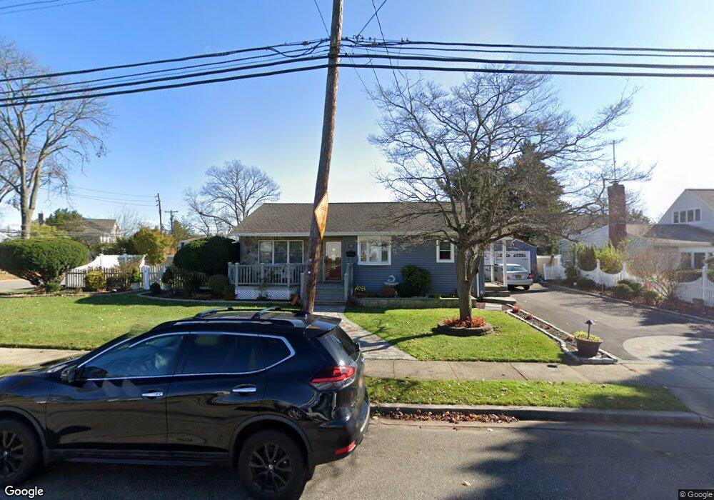 70 Spruce Ave, Bethpage, NY 11714 - photo 1