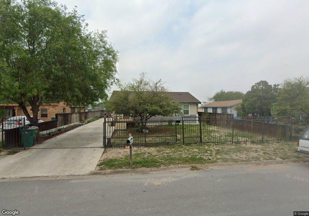 819 N Canna St, Pharr, TX 78577 - photo 1