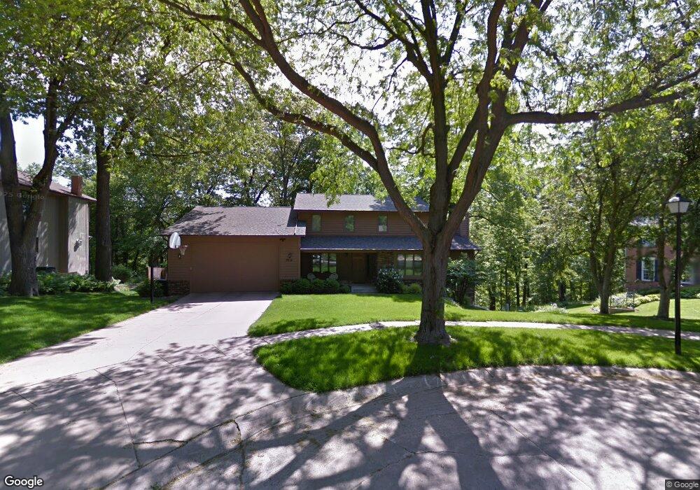 3514 Heatheridge Dr NE, Cedar Rapids, IA 52402 - photo 1