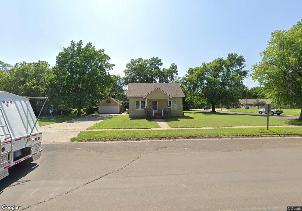 201 S Colorado Ave, Colwich, KS 67030 - photo 1