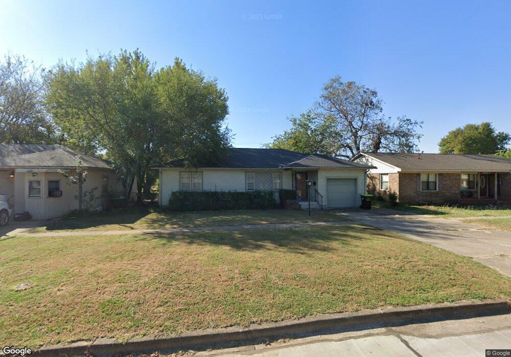 621 W 20th St, Ada, OK 74820 - photo 1