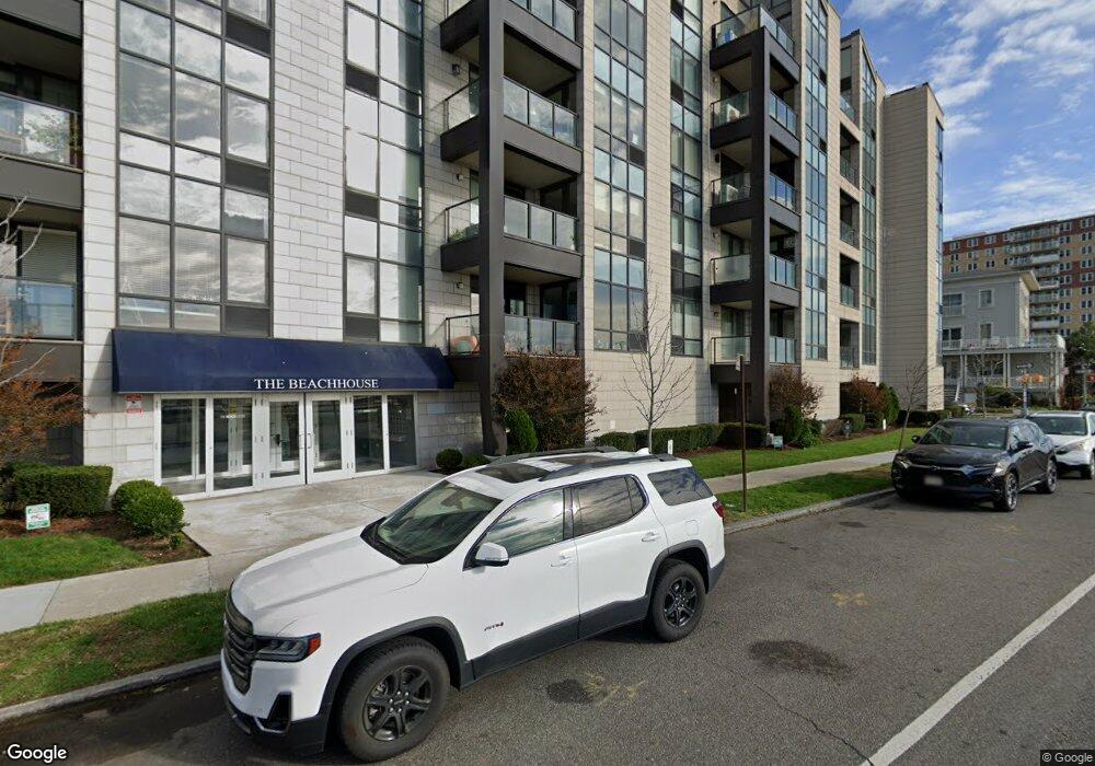 9116 Shore Front Pkwy unit 5G, Rockaway Beach, NY 11693 - photo 1