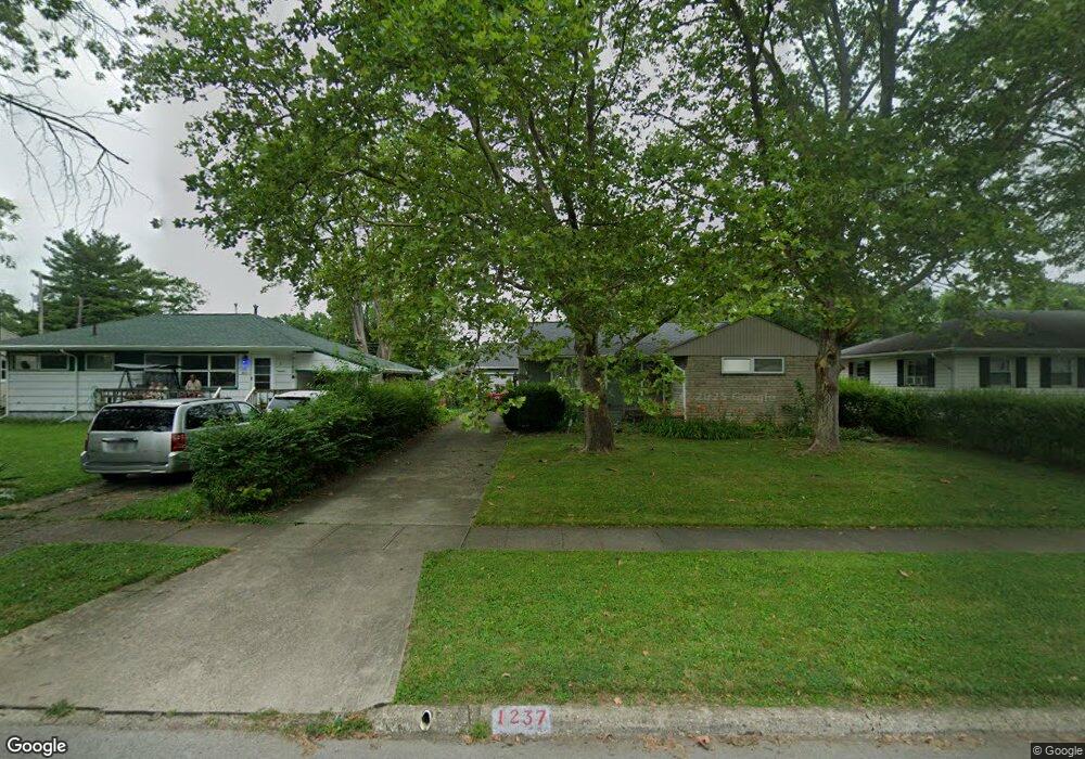 1236 Simpson Dr, Columbus, OH 43227 - photo 1