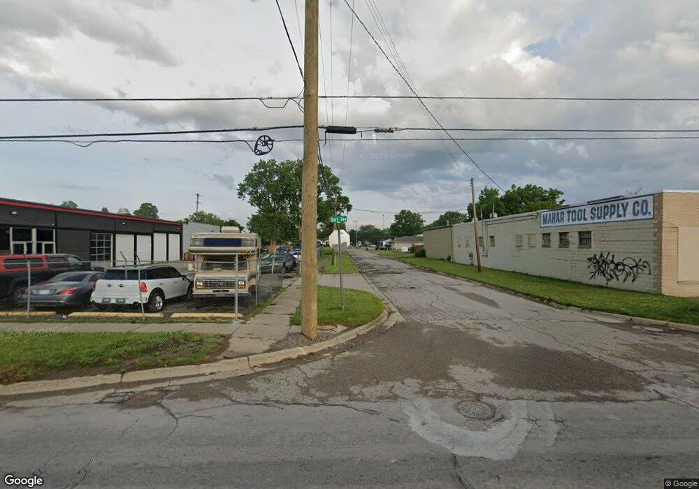 1902 S Dort Hwy, Flint, MI 48503 - photo 1