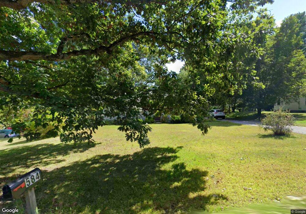 584 Groton St, Dunstable, MA 01827 - photo 1