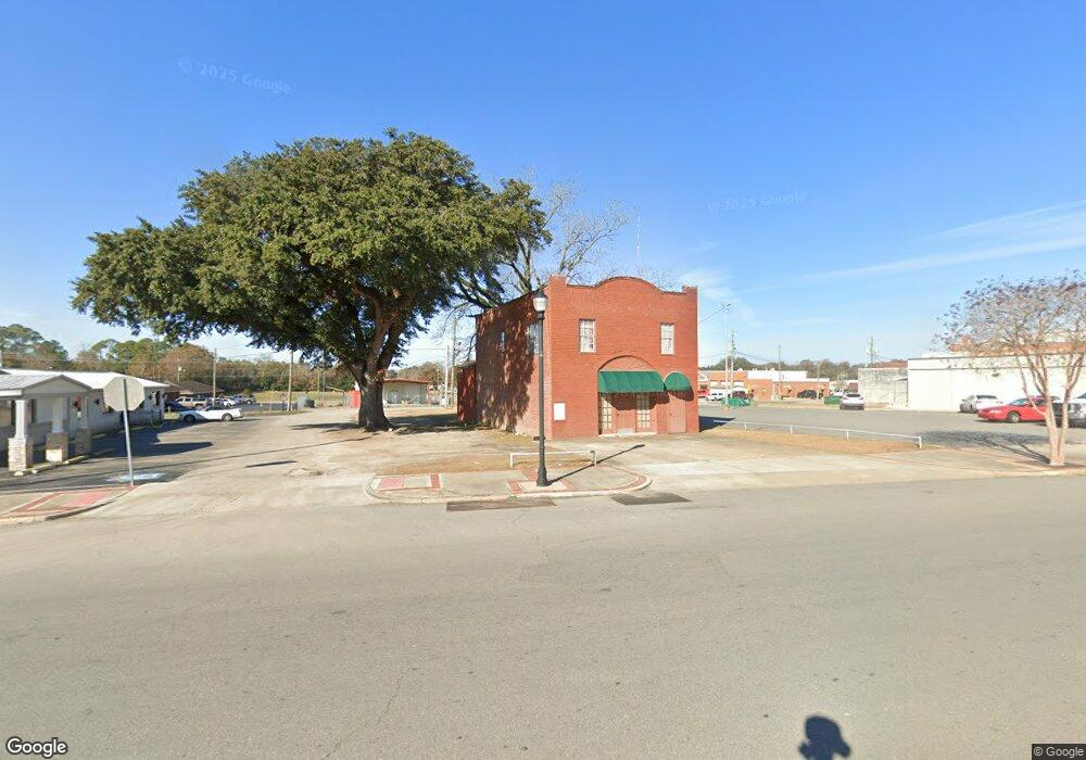 35 S Scott St unit 31/35, Camilla, GA 31730 - photo 1