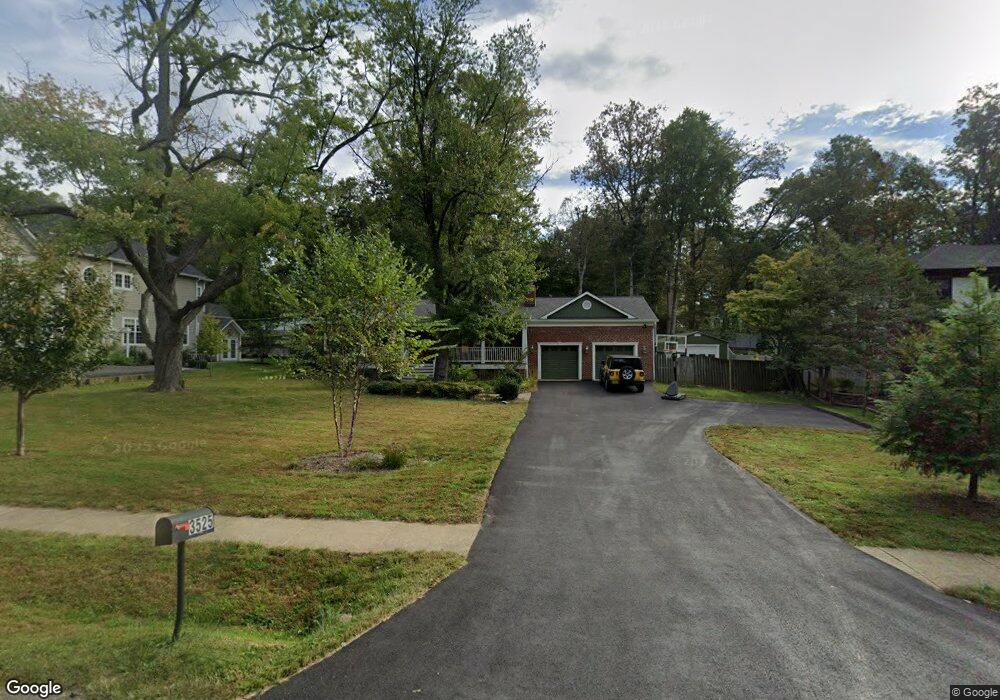 3525 Kirkwood Dr, Fairfax, VA 22031 - photo 1