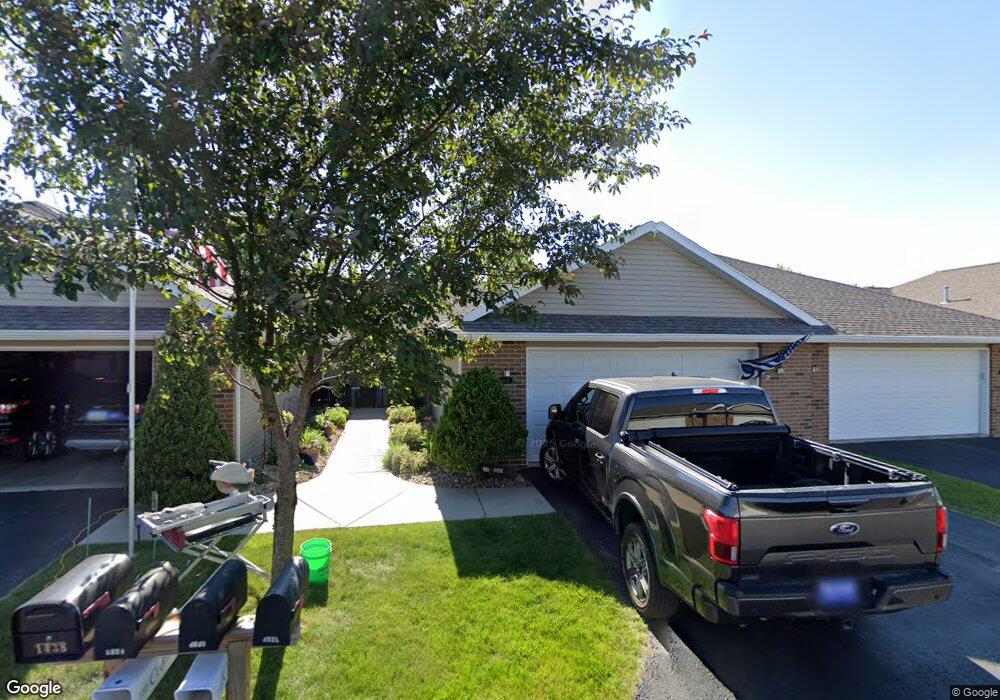 1434 Asbury Ln, Waterloo, IA 50701 - photo 1