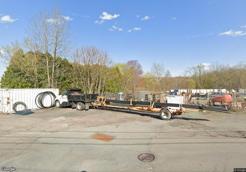 760 Washington Ave, Jermyn, PA 18433 - photo 1