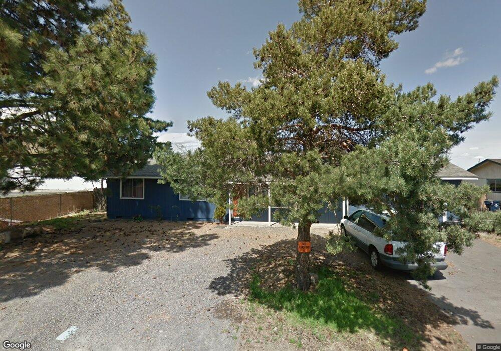 21004 Carl St, Bend, OR 97701 - photo 1