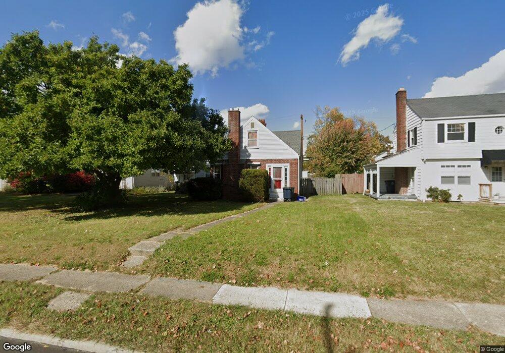 2422 E Livingston Ave, Columbus, OH 43209 - photo 1