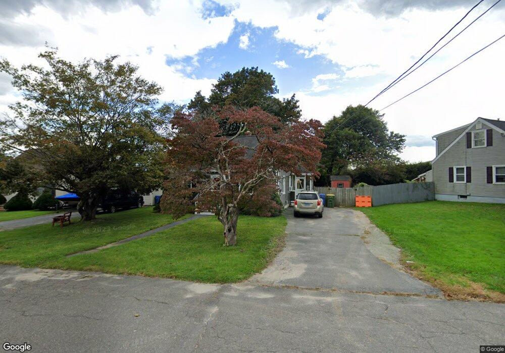 324 Anna Ave, Waterbury, CT 06708 - photo 1