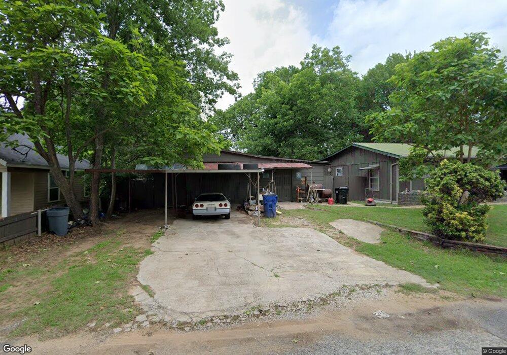 907 Rice St, Denison, TX 75020 - photo 1