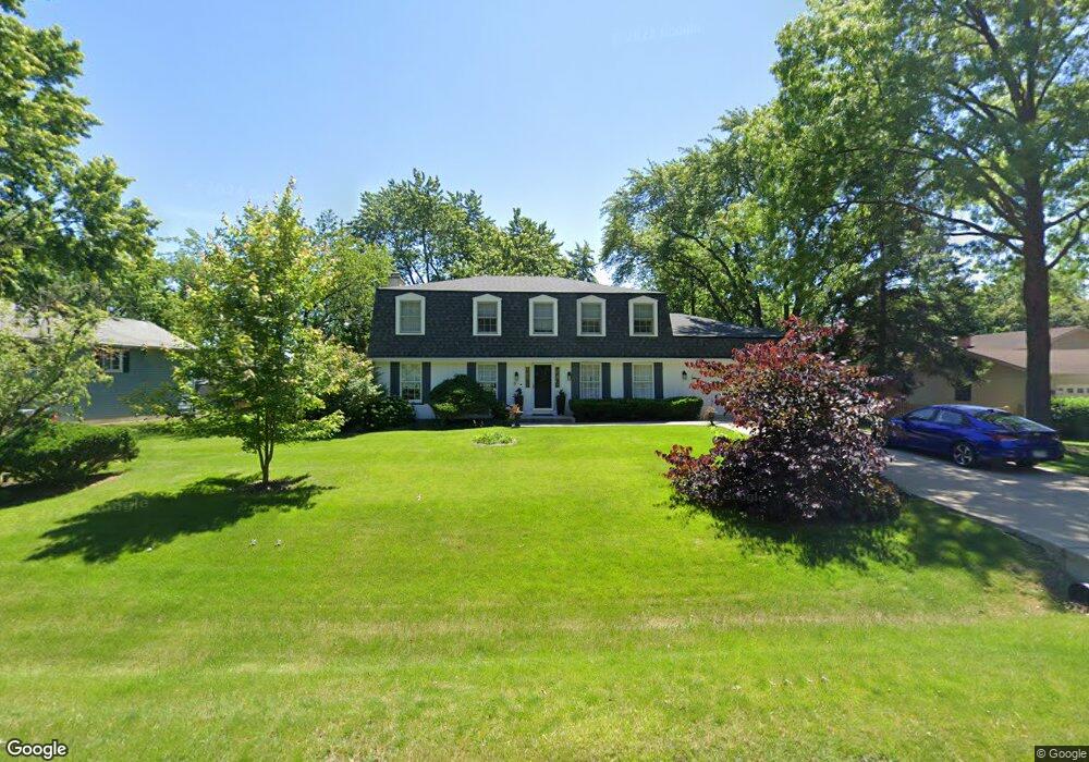 10S253 Alan Rd, Naperville, IL 60564 - photo 1