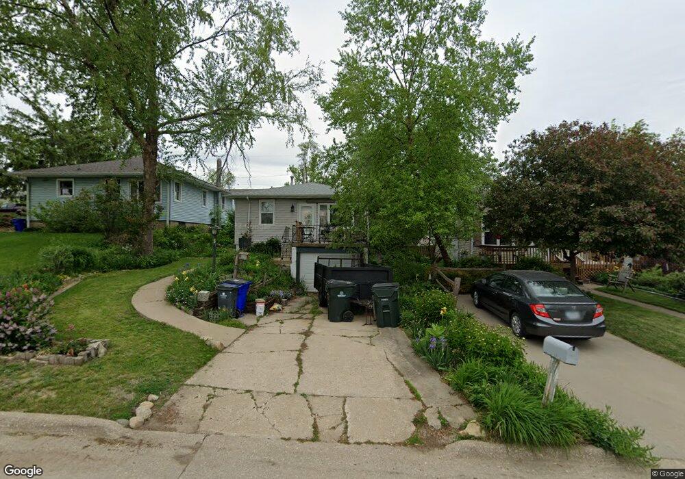 1236 20th Ave SW, Cedar Rapids, IA 52404 - photo 1