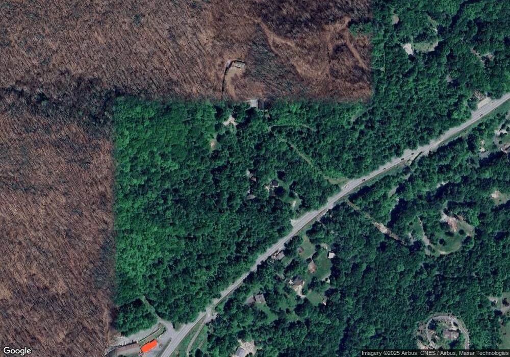 250 Caseys Gap Rd, Banner Elk, NC 28604 - photo 1