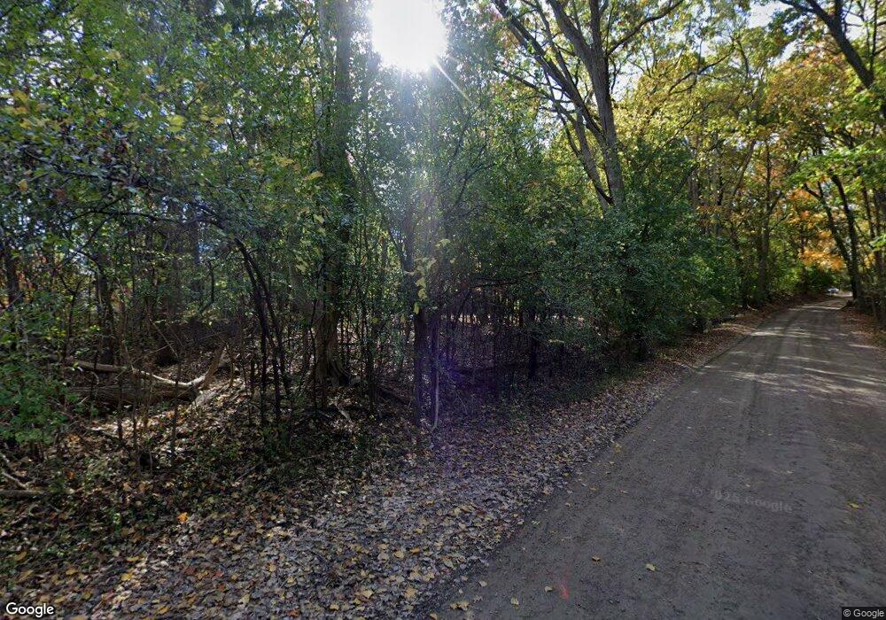 4826 W Wickford, Bloomfield Hills, MI 48302 - photo 1