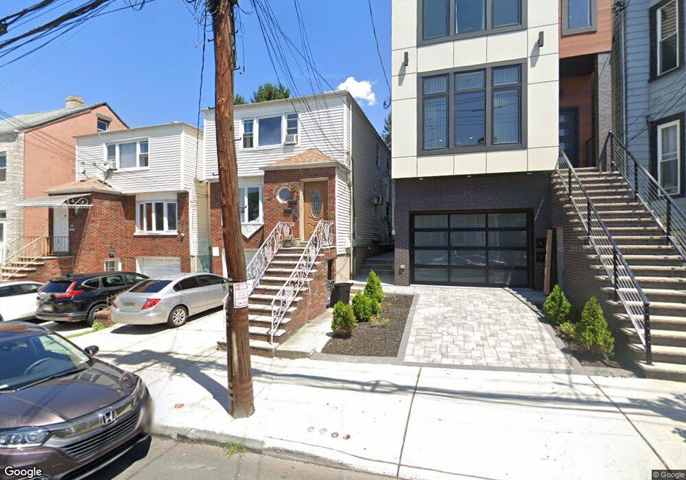 194 Congress St, Jersey City, NJ 07307 - photo 1