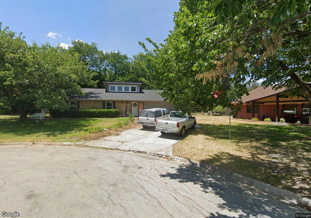 1901 Everglade Ct, Gainesville, TX 76240 - photo 1