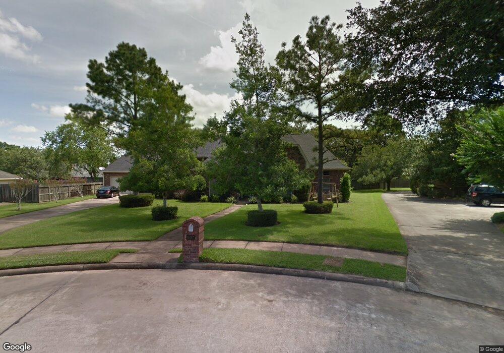 907 Knights Ct, Friendswood, TX 77546 - photo 1